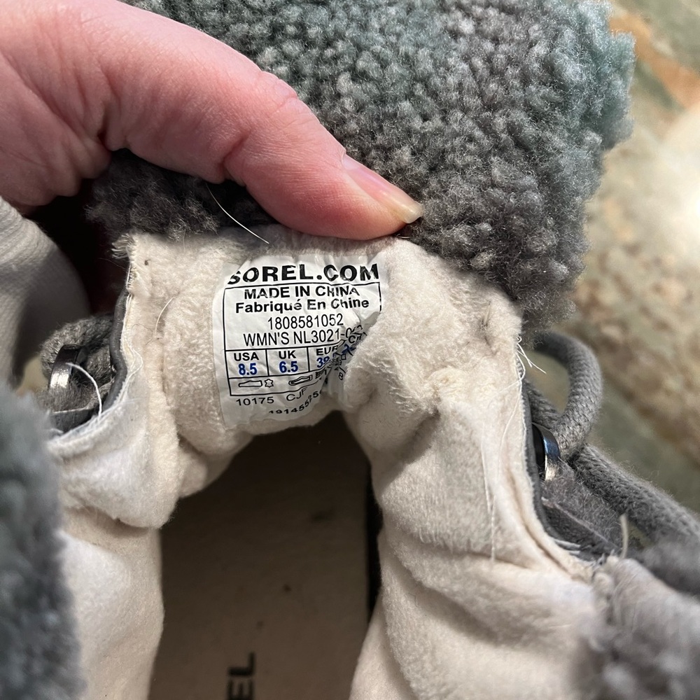 SOREL WOMEN'S JOAN OF ARCTIC™ WEDGE II SHEARLING BOOT in Quarry - 8.5 - Picture 8 of 10